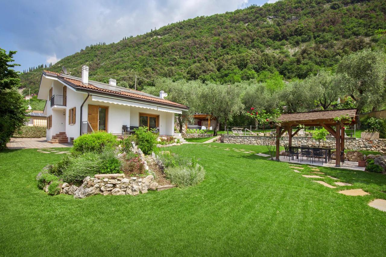 Villa Fani-Wellness & Relax Malcesine Esterno foto